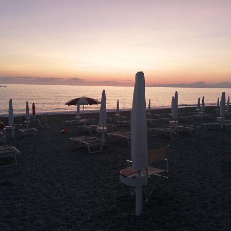 B&B Nonna Ida Scalea Buitenkant foto