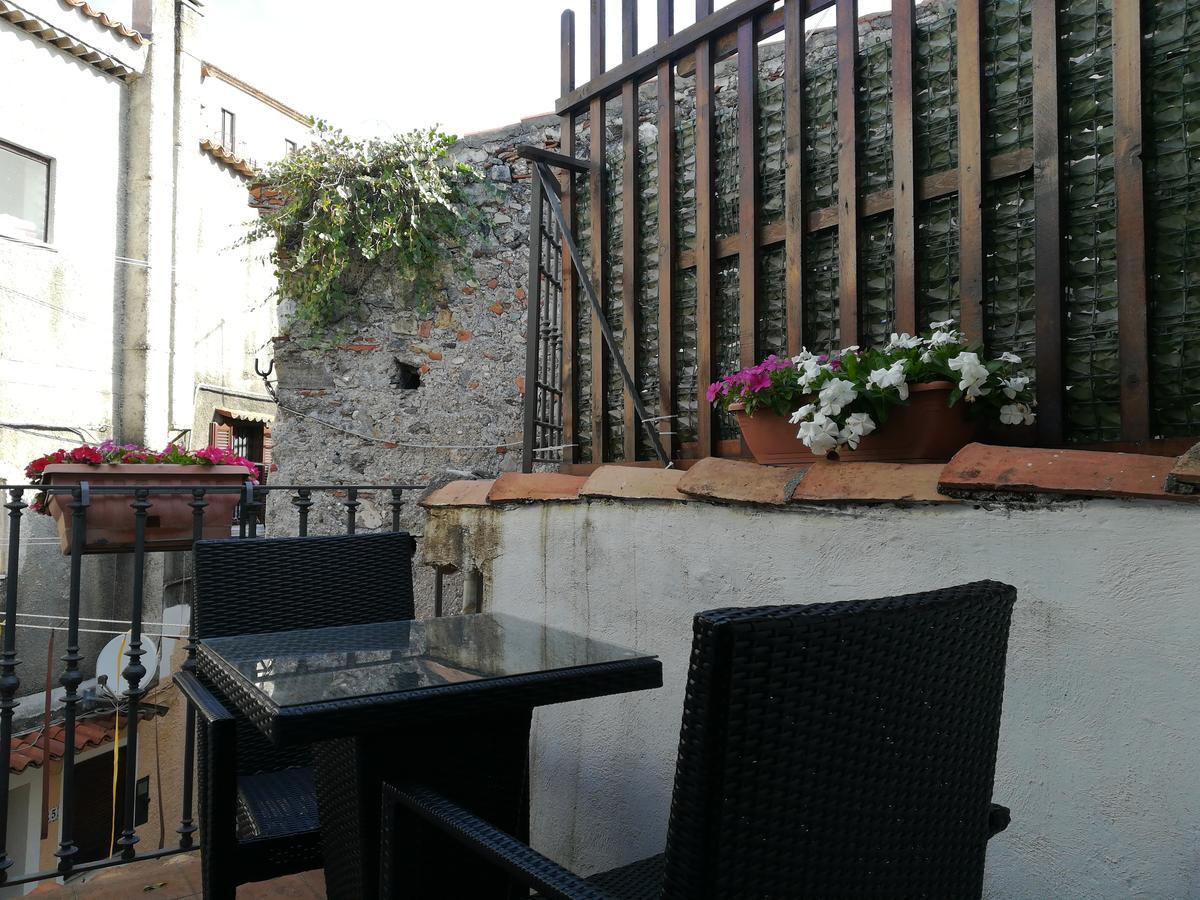 B&B Nonna Ida Scalea Buitenkant foto